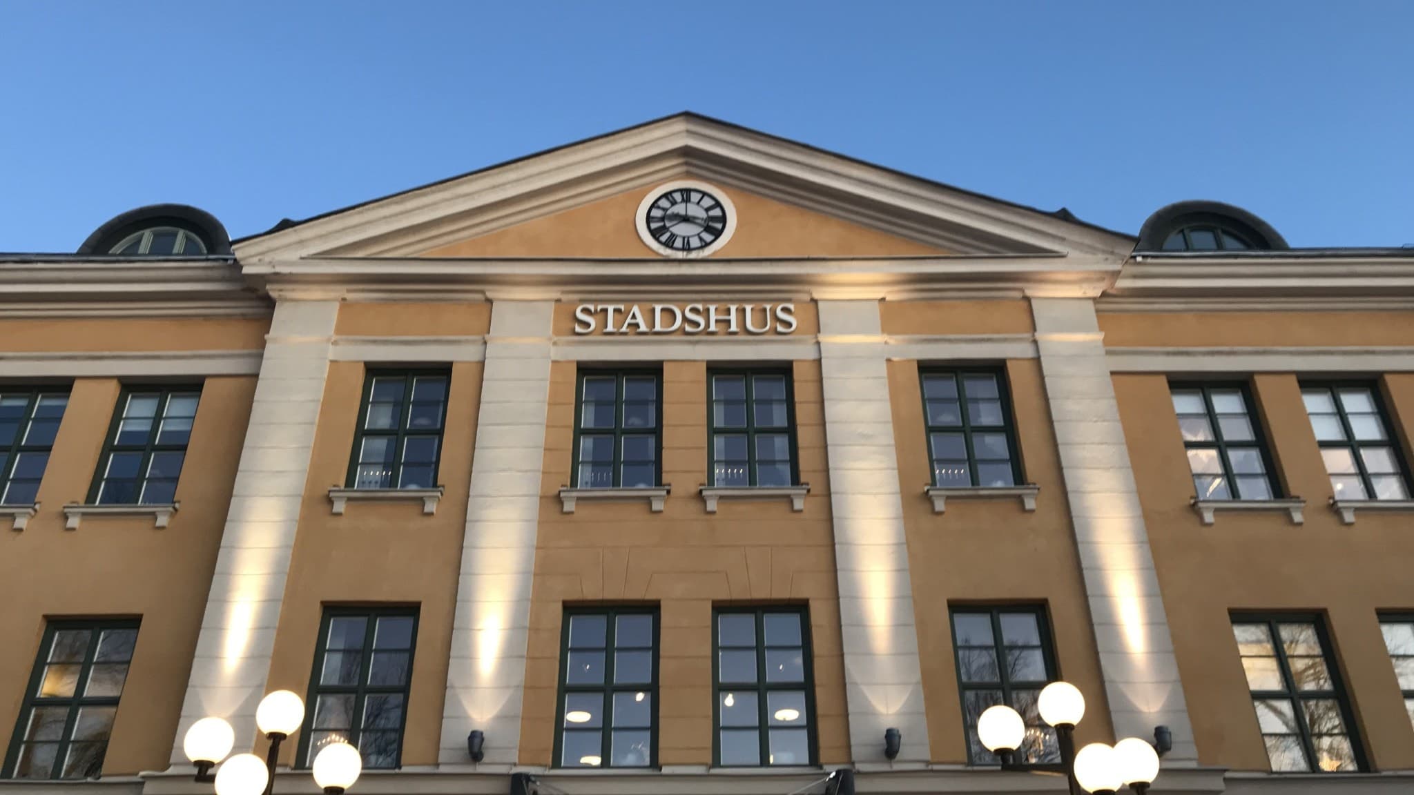 Umeå kommun, stadshuset fasad.
