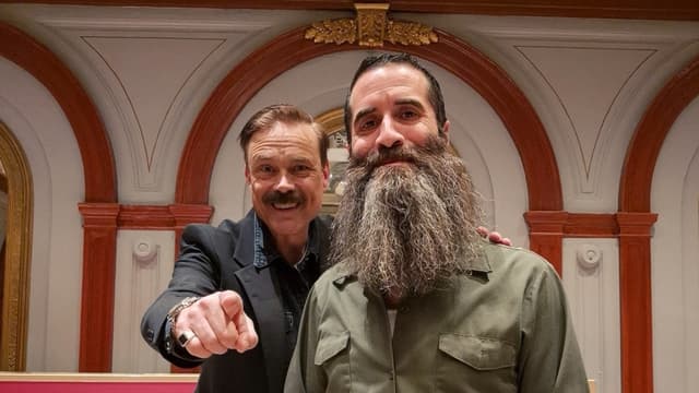 JP Harris want you. Nu får det vara slut på tokerierna - lås oss honky tonk, all night long!